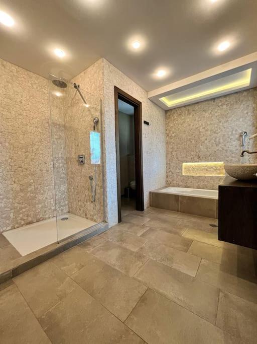 Private Villa At Blacksearama Golf & Villas Resort Балчик Екстериор снимка